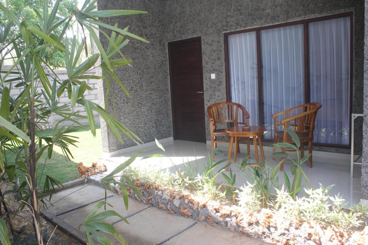 Willy Homestay Улувату Екстер'єр фото