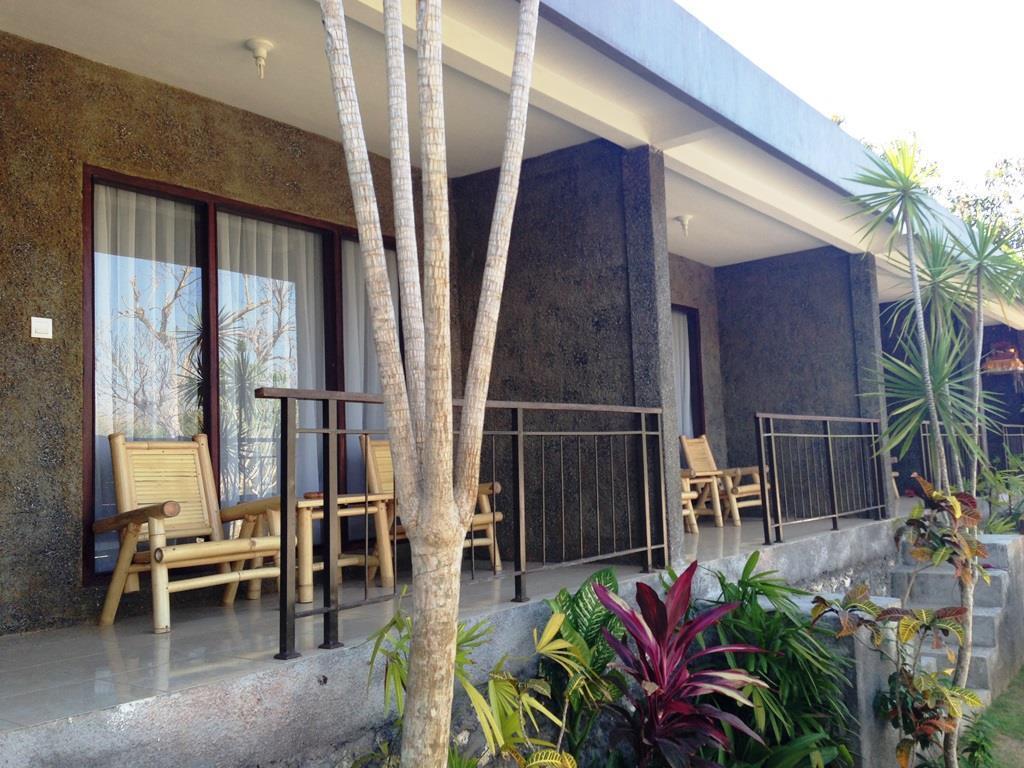 Willy Homestay Улувату Екстер'єр фото